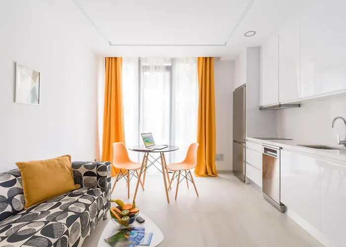 Chica By Canariasgetaway * 大加那利岛拉斯帕尔马斯